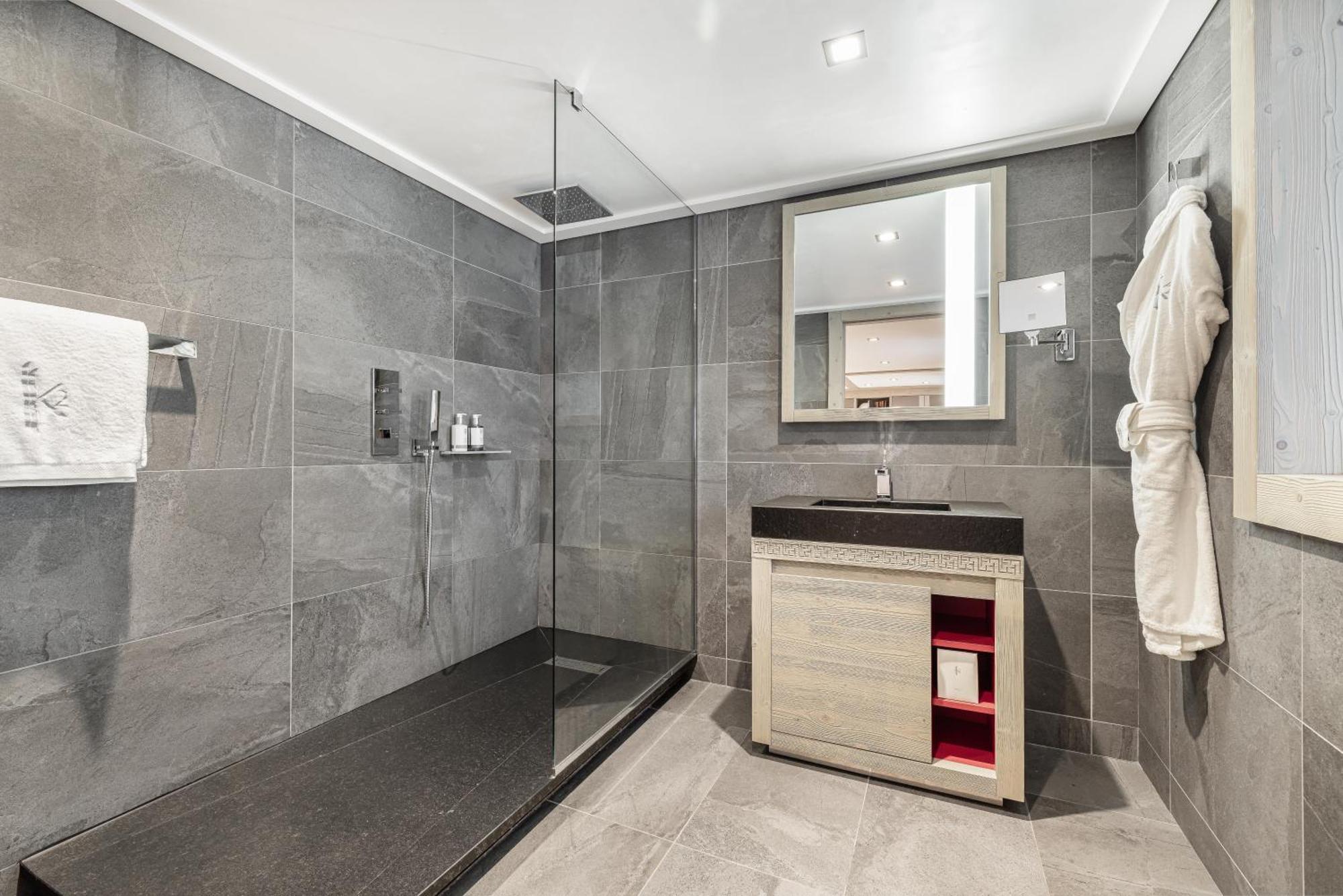 Le K2 Djola Hotell Courchevel Rum bild